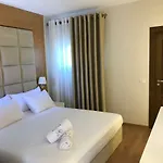 Vinea Hotel