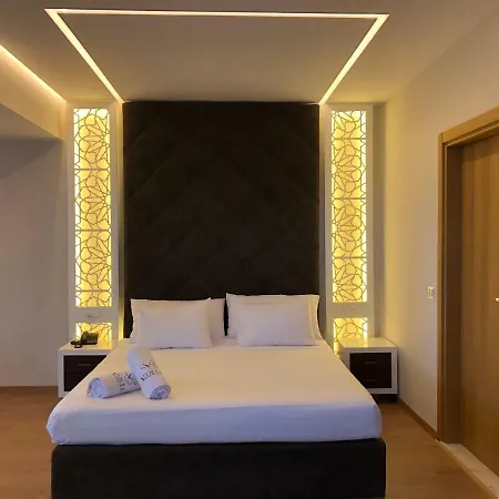 Vinea Hotel