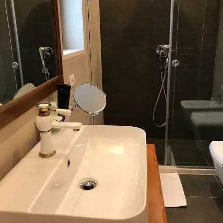 Vinea * Arape-Rashbulli