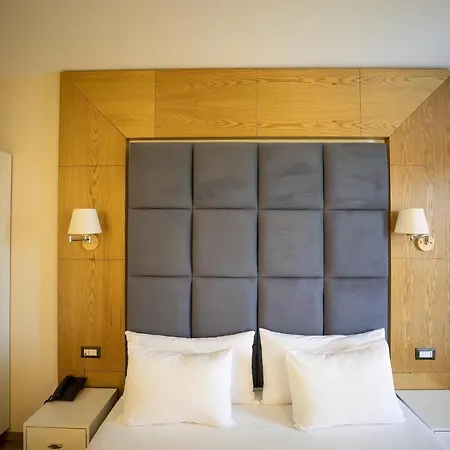 Vinea * Arape-Rashbulli