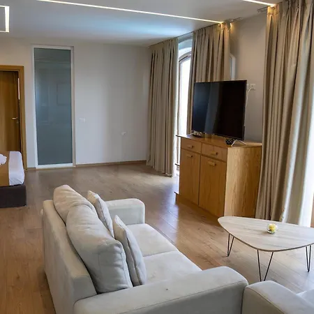 Hotel Vinea Arape-Rashbulli