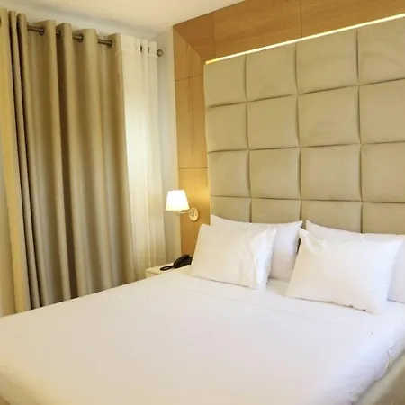 Vinea Hotel
