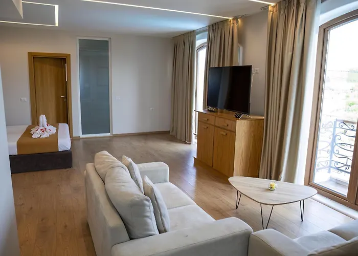 Hotel Vinea Arape-Rashbulli