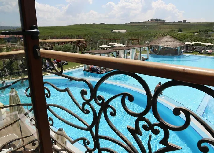 Hotel Vinea Arape-Rashbulli